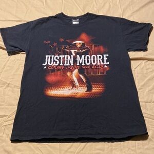 Men’s Justin Moore outlaws like me 2013 tour concert T-shirt in size medium